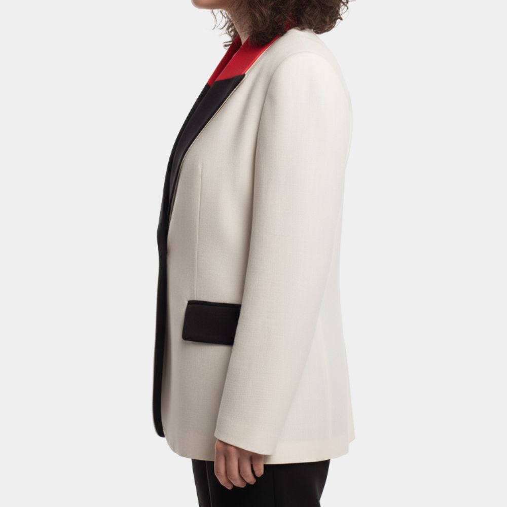 Christy Sydney Sweeney White Blazer - Image 3