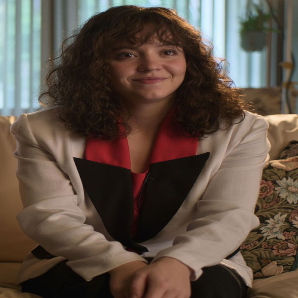 Christy Sydney Sweeney White Blazer - Image 4